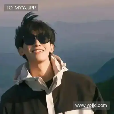 邹朵千